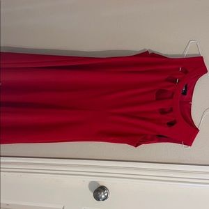 Red sleeveless dress